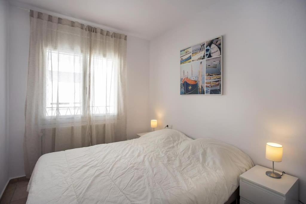 Apartment 1001 4 Personas By Homeselectspain