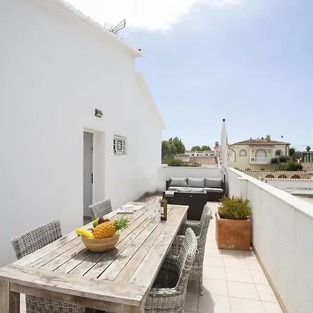 1001 Apartamento Para 4 Personas By Homeselectspain Empuriabrava Exterior photo